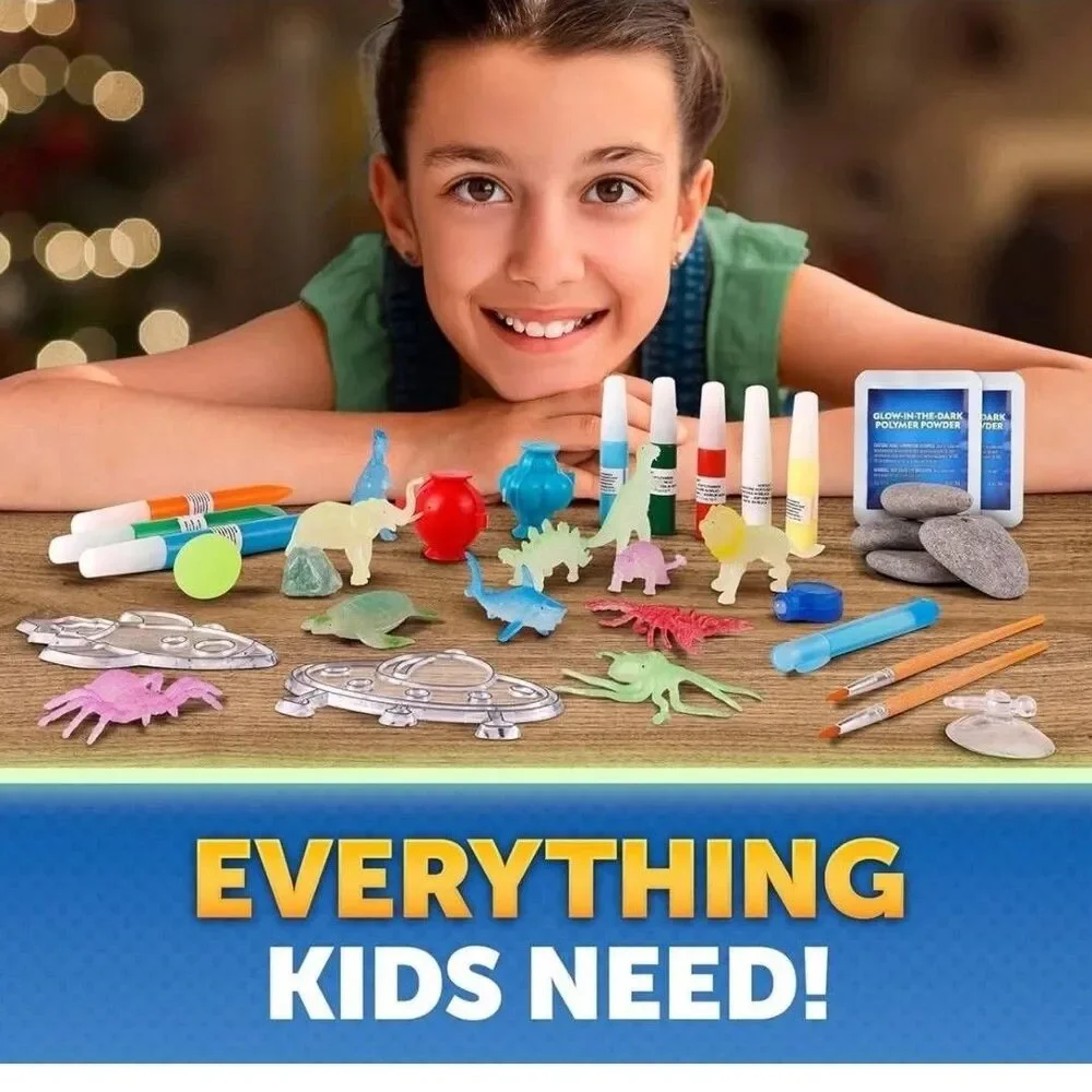 Interactive Glow-in-the-Dark Advent Calendar Science Experiments & Figures B13
